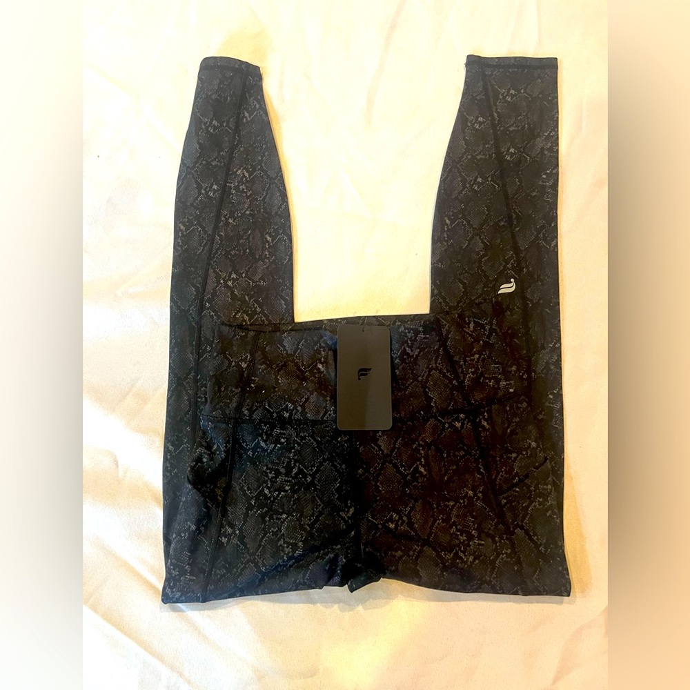 Fabletics leggings women’s medium